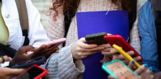 Социальные сети и психическое здоровье подростков: запуск масштабного исследования