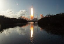 Artemis 2: Повернення Людства на Місячну Орбіту в Історичному Запуску