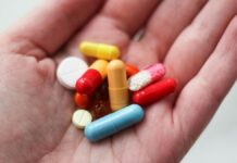 Вчені: старі препарати, включаючи назальні спреї, можуть сповільнювати старіння